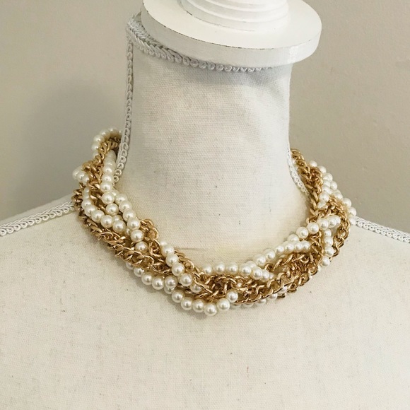 Jewelry - Gold and Pearl Statement Necklace